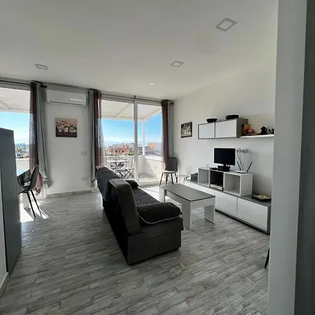 Mari Sol Apartment Terrasini